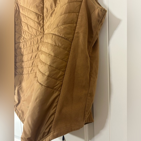 Men’s LIV Outdoors Tan Zip Up Vest. Size XXL - Picture 3 of 8